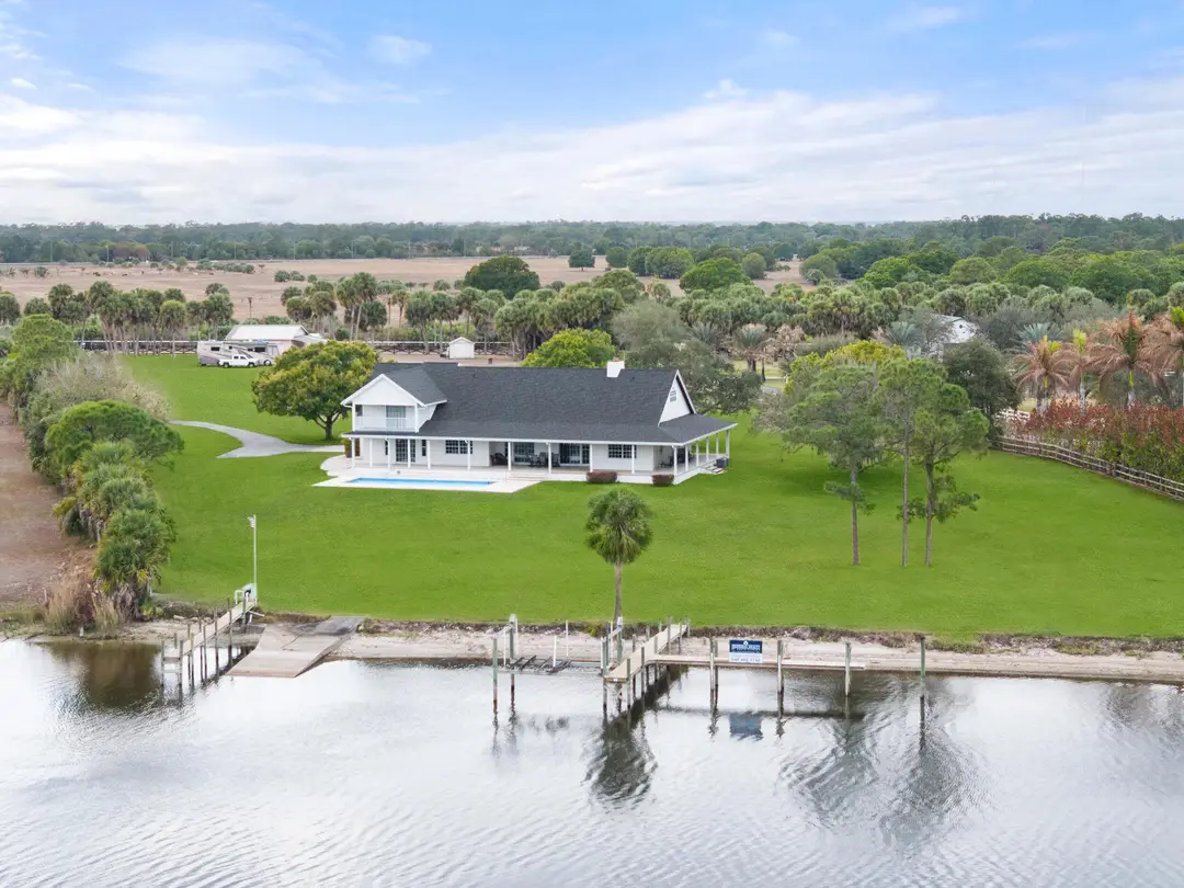 10125 SW Green Ridge Lane Lane, Palm City, FL 34990
