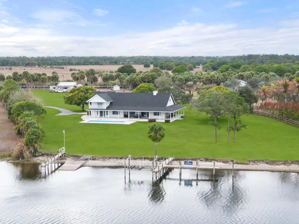 10125 SW Green Ridge Lane Lane, Palm City, FL 34990