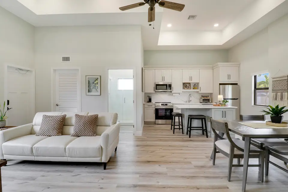 10735 Lantana Road Gh, Lake Worth, FL 33449