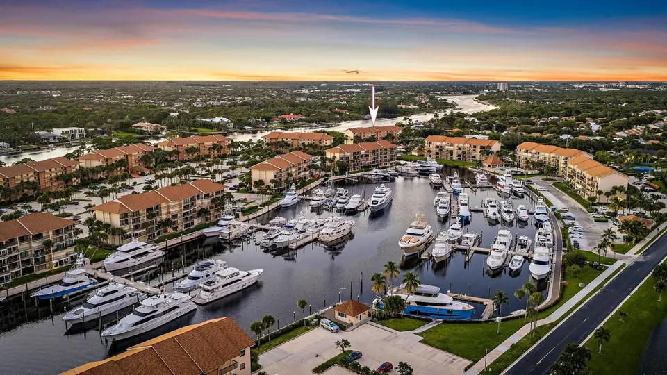 1701 Marina Isle Way 202, Jupiter, FL 33477