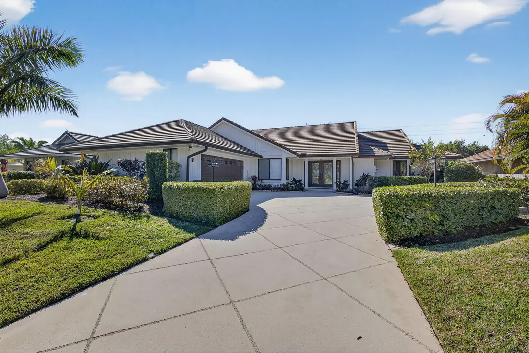168 Thornton Drive, Palm Beach Gardens, FL 33418